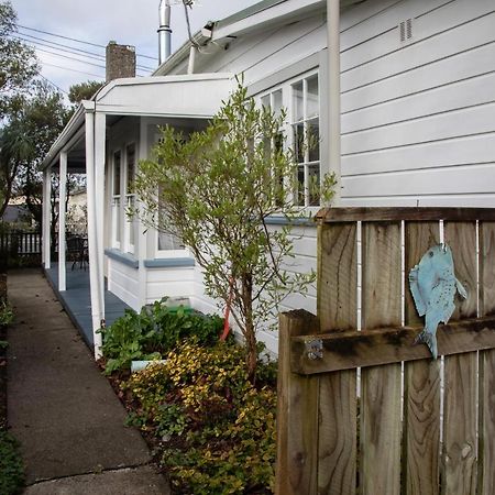 Cottage In The Heart Of Carterton Exterior foto